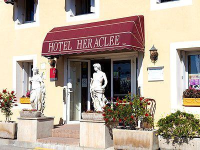 Logis Heraclee Saint-Gilles (Gard) Exterior foto